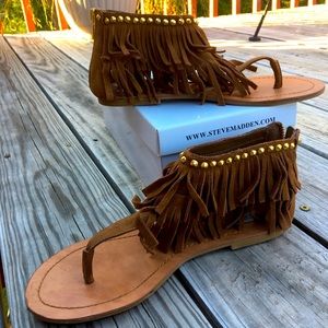 Brown suede leather fringed sandals